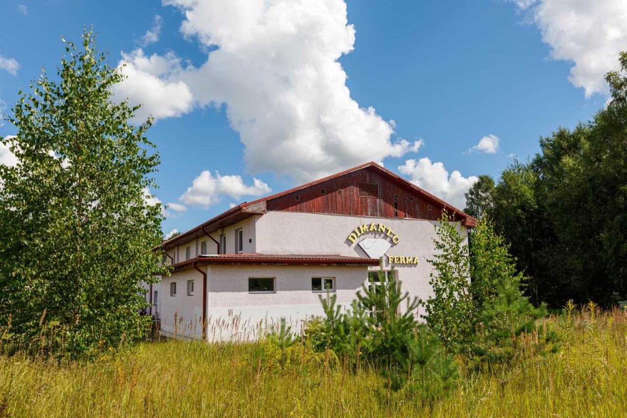 Viesu Nams “Dimantu Ferma” Hotel Ikšķile Buitenkant foto